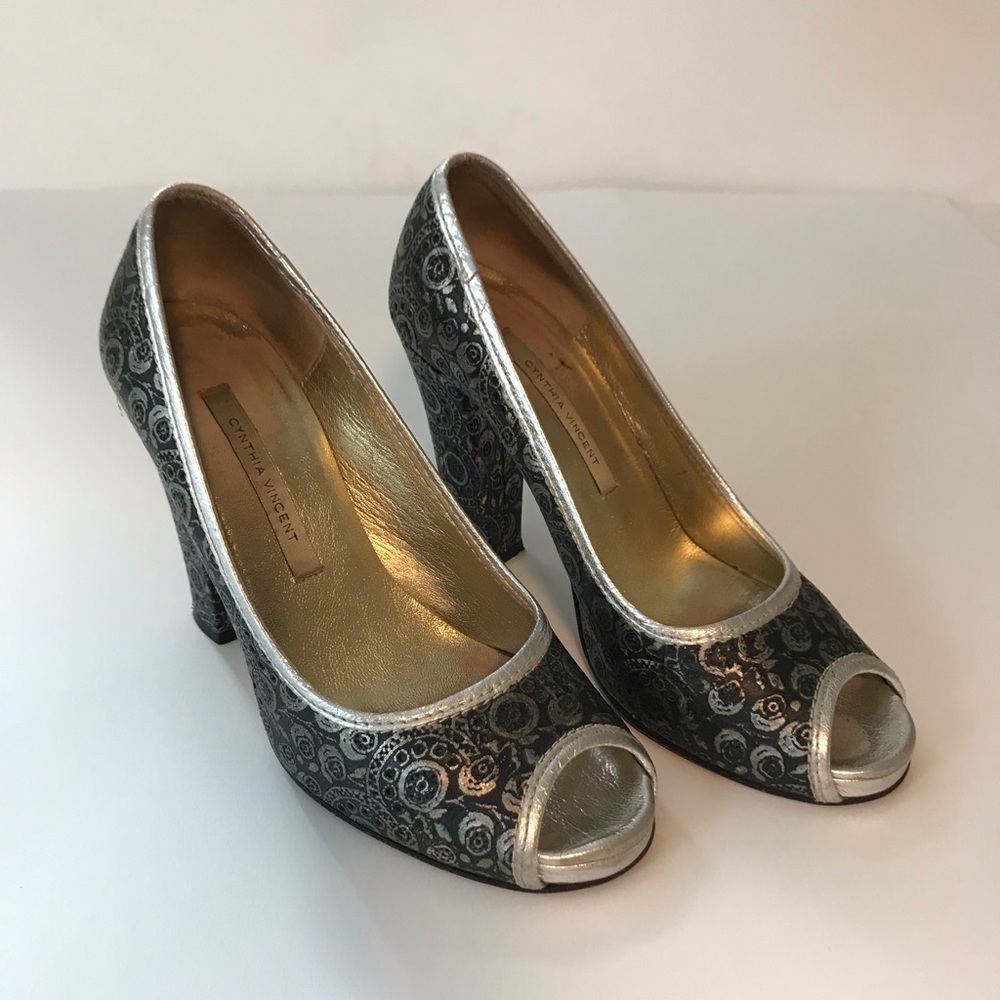 Cynthia Vincent peep toe metallic heels
